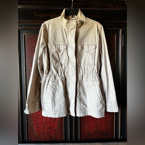 Gap Garment-Dyed Utility Women’s Jacket - Picture 3 of 17